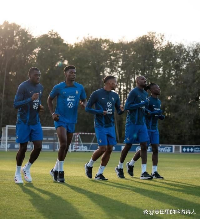 意大利转会专家、FIFA经纪人达里奥-卡诺维认为，奥斯梅恩会在明年6月转会离队。